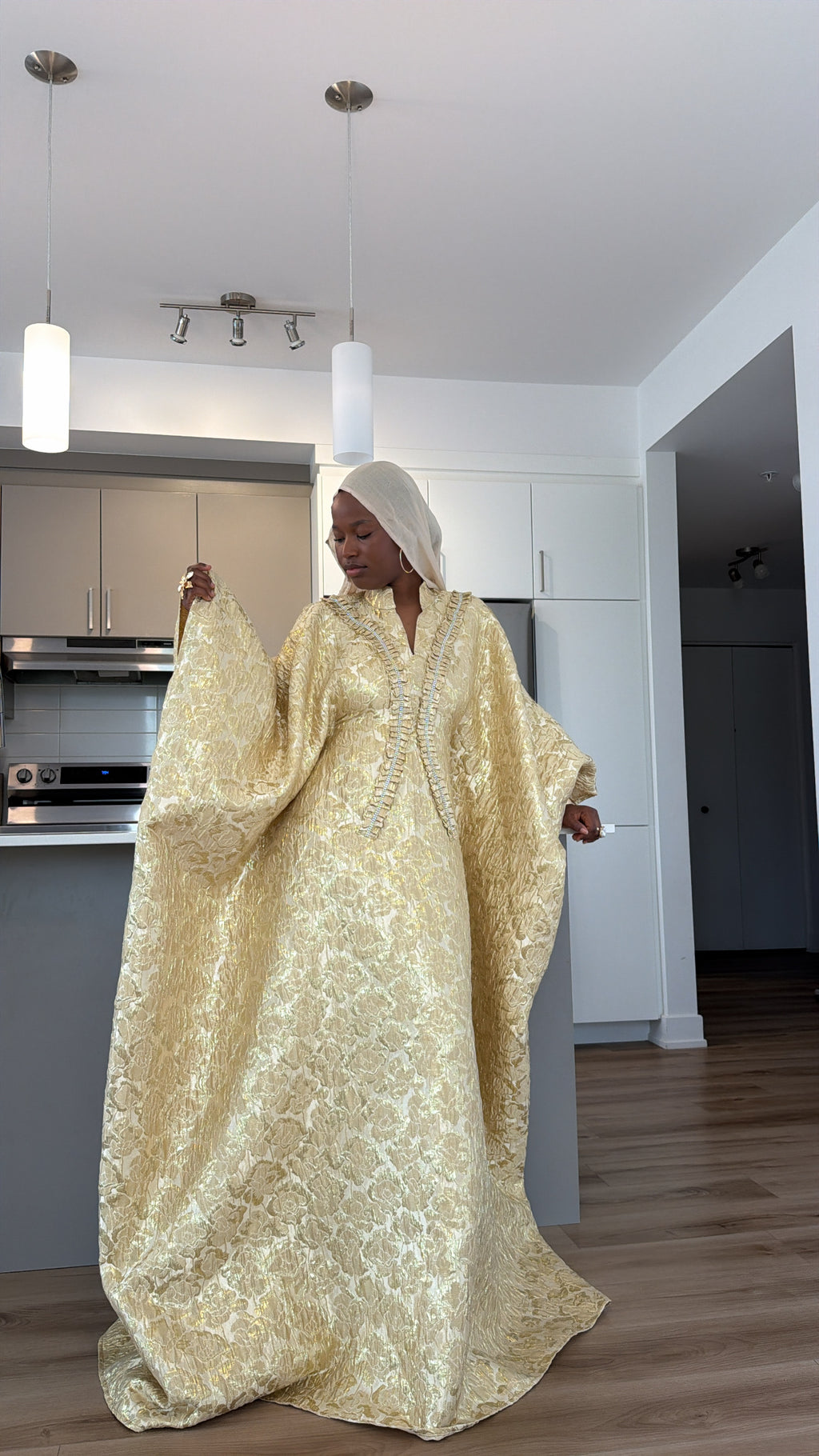Boubou brocard doré
