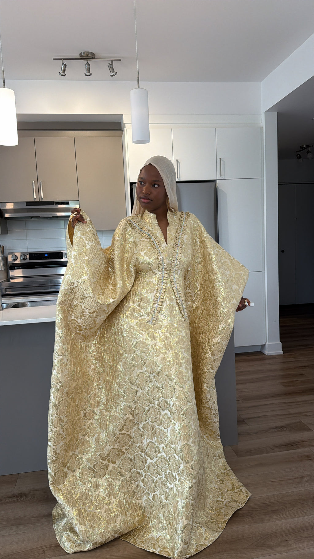 Boubou brocard doré